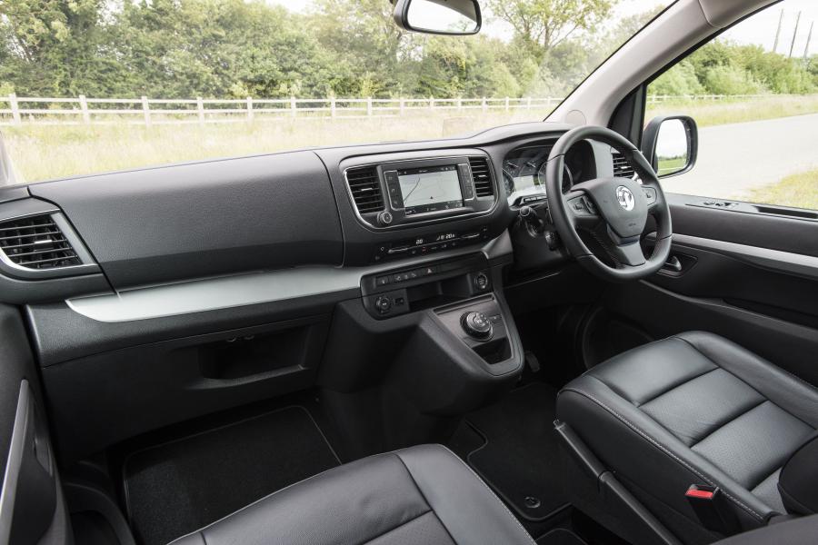 Интерьер Vauxhall Vivaro Life 2019 года  (фото 26 из 28)